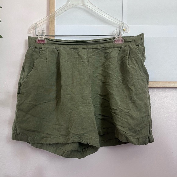 A New Day Green Linen Shorts, women's size L - Picture 6 of 6